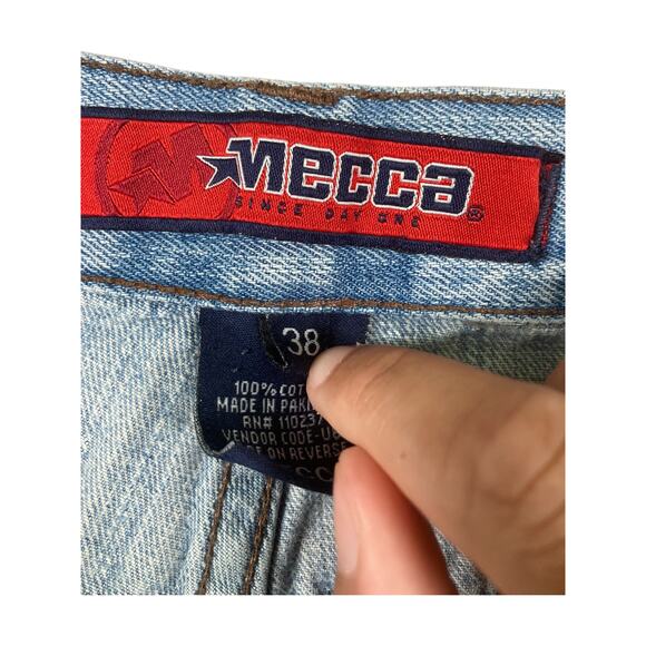 Vintage Mecca Bermuda Denim Shorts 38 - Picture 7 of 7